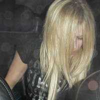 Avril Lavigne - celebrity sex toons @ Sinful Comics dot com