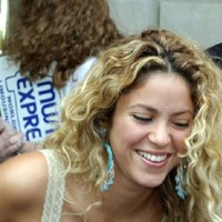 Shakira pictures @ Ultra-Celebs.com nude and naked celebrity 
p