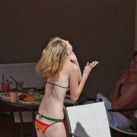 ::: MRSKIN :::Mischa Barton paparazzi topless and bikini shots