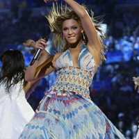 Beyonce Knowles Paparazzi Bikini And Oops Shots