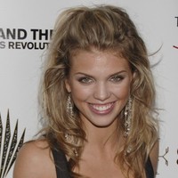 ::: AnnaLynne McCord - nude and sex celebrity toons @ Sinful Com