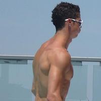 MaleStars.com | Cristiano Ronaldo nude photos