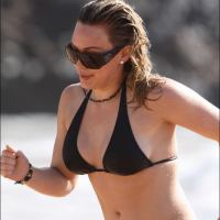  Hilary Duff fully naked at CelebsOnly.com! 